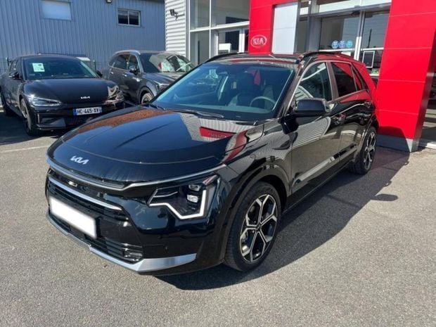 Noir Utilisé 2025 Kia Niro Premium SUV | 33 490 € (Prix juste) - Image 1/4