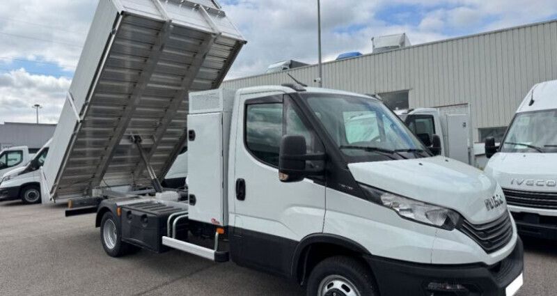 Nouvelle 2025 Iveco Daily | 62 160 € (Bon prix) - Image 1/4
