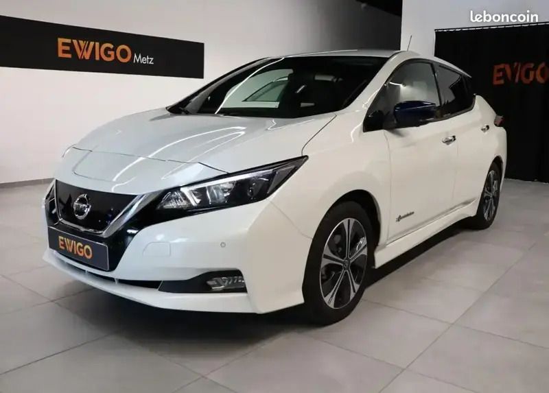 Blanc Utilisé 2020 Nissan Leaf N-Connecta Citadine | 10 790 € (Super prix) - Image 1/4