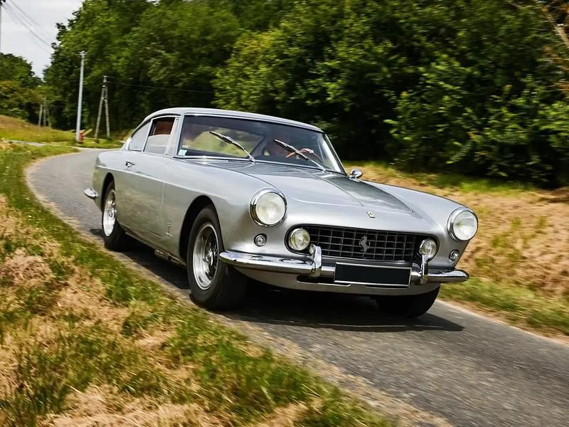 Argent Occasion 1959 Ferrari 250 Coupé | 350 000 € - Image 1/4
