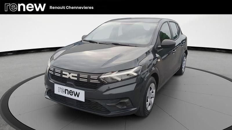 Gris Utilisé 2023 Dacia Sandero Essentiel Citadine | 11 490 € (Super prix) - Image 1/4