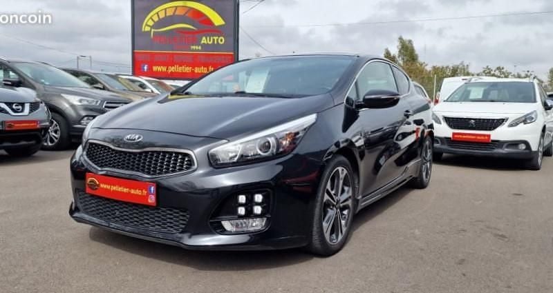Gris Occasion 2017 Kia Ceed GT GT-Line Coupé | 10 890 € - Image 1/4