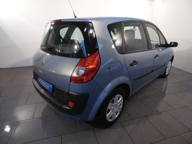 Occasion Renault Scénic II 105 ch (77 kW) 2007 Bleu Monospace