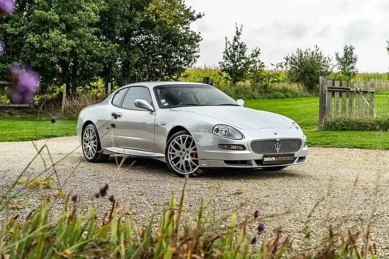 Gris Utilisé 2005 Maserati GranSport Coupé | 44 990 € - Image 1/4