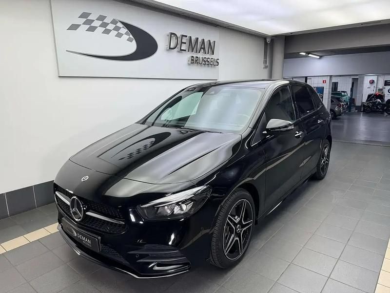 Noir Utilisé 2021 Mercedes B250e AMG line Monospace | 29 900 € - Image 1/4