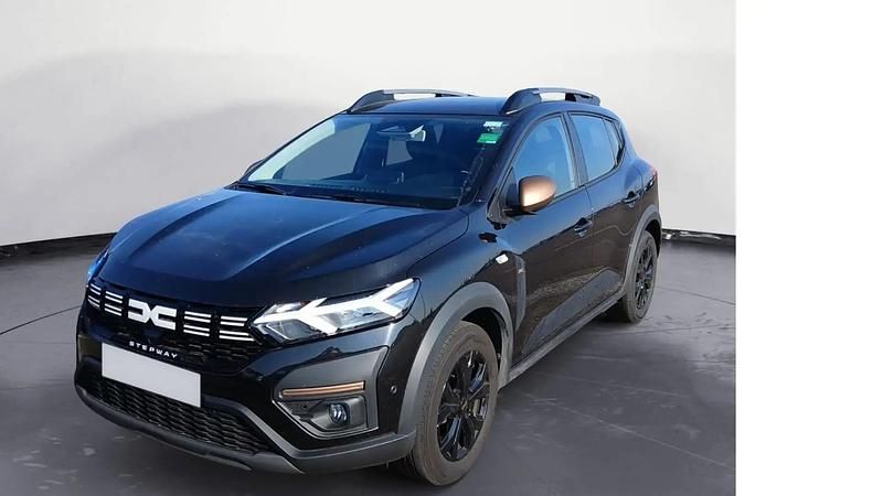 Noir Occasion 2025 Dacia Sandero Extreme Citadine | 17 490 € (Prix assez cher) - Image 1/4