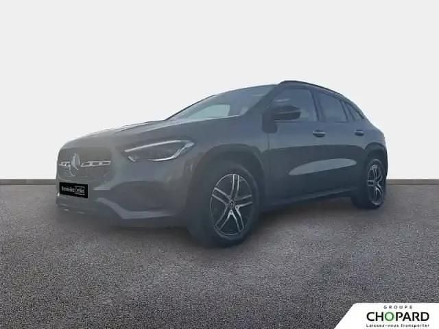 Mountaingrau met. Occasion 2022 Mercedes GLA200 SUV | 34 990 € (Bon prix) - Image 1/4