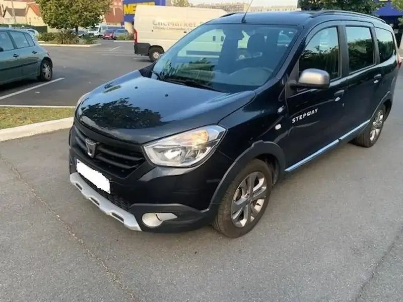 Noir Utilisé 2015 Dacia Lodgy Stepway Monospace | 7 500 € - Image 1/4