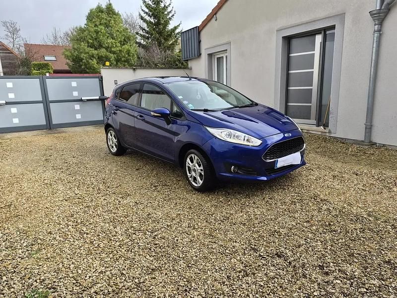 Bleu Occasion 2017 Ford Fiesta Berline | 10 000 € (Super prix) - Image 1/4