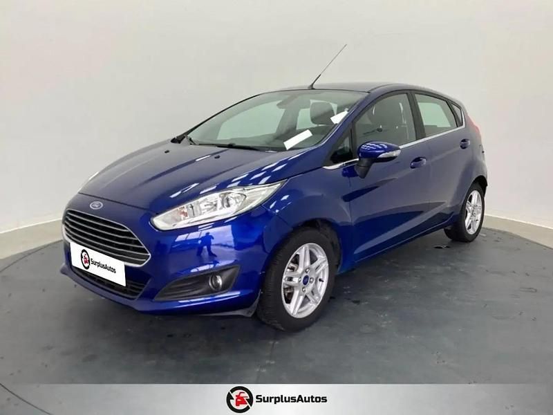 Bleu Utilisé 2014 Ford Fiesta Citadine | 9 990 € (Prix juste) - Image 1/4