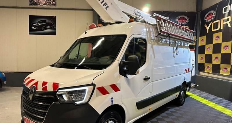 Occasion Renault Master 145 ch (106 kW) 2022 Monospace