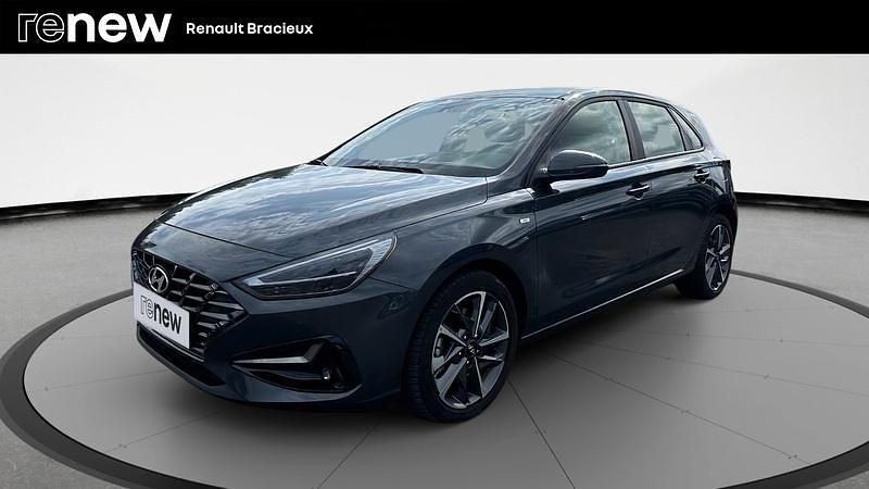 Gris Utilisé 2024 Hyundai i30 Coupé | 21 490 € - Image 1/4