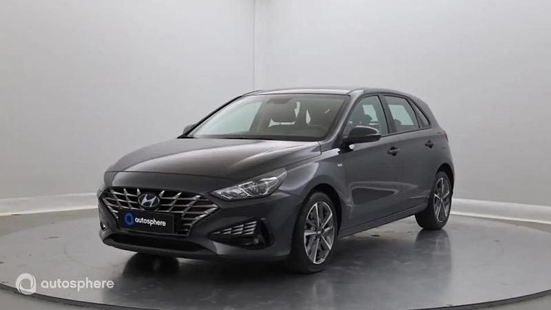 Utilisé 2022 Hyundai i30 Berline | 20 299 € (Prix juste) - Image 1/4
