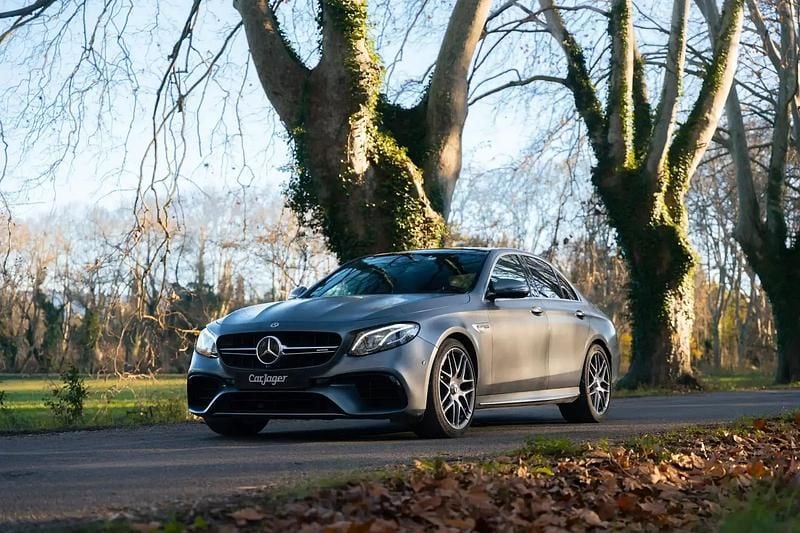 Gris Occasion 2018 Mercedes E63 AMG AMG Berline | 66 990 € (Bon prix) - Image 1/4