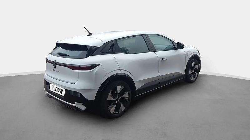 Occasion Renault Megane E-Tech Equilibre 161 kW (220 ch) 2022 Blanc Berline