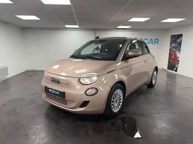 Rose gold Nouvelle 2025 Fiat 500e Berline | 25 990 € - Image 1/4