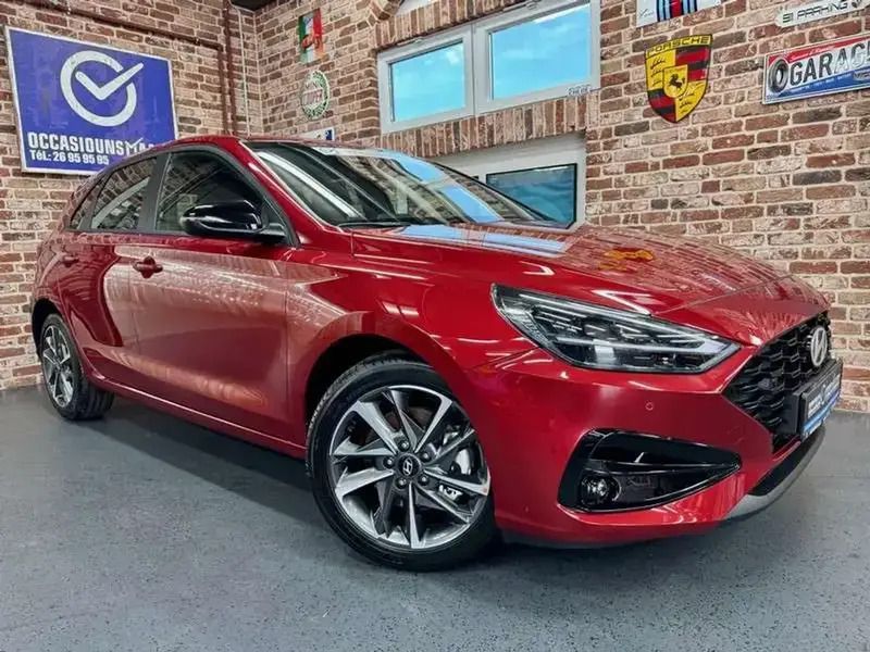 Rouge Nouvelle 2025 Hyundai i30 GO! Citadine | 24 071 € - Image 1/4
