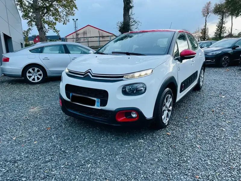 Blanc Utilisé 2019 Citroën C3 PureTech Citadine | 11 400 € (Prix cher) - Image 1/4