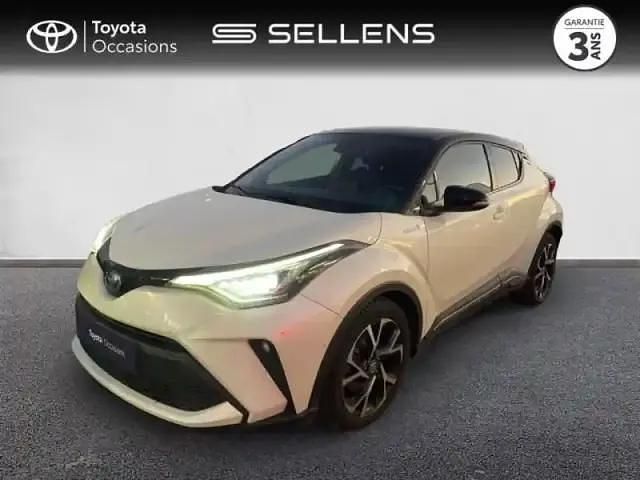 Bi ton blanc nacre Occasion 2022 Toyota C-HR SUV | 21 880 € (Prix juste) - Image 1/4