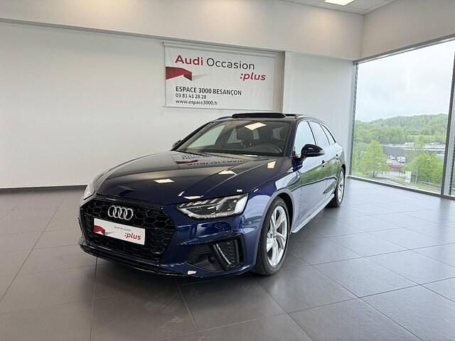 Bleu navarre métallisé Utilisé 2024 Audi A4 S-Line Break | 43 780 € (Prix juste) - Image 1/4