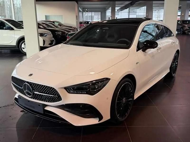 Occasion Mercedes CLA250e Shooting Brake AMG 163 ch (119 kW) 2025 Blanc Break