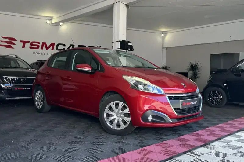 Rouge Utilisé 2016 Peugeot 208 Active Citadine | 5 490 € (Bon prix) - Image 1/4