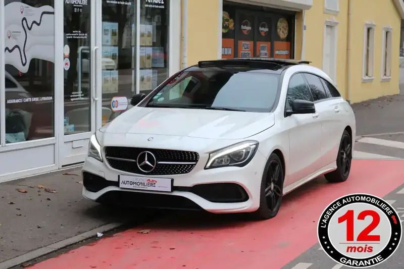 Blanc Utilisé 2017 Mercedes CLA200 Shooting Brake AMG Break | 23 990 € - Image 1/4
