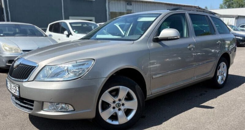 Utilisé 2010 Skoda Octavia Ambiente Break | 4 999 € - Image 1/4
