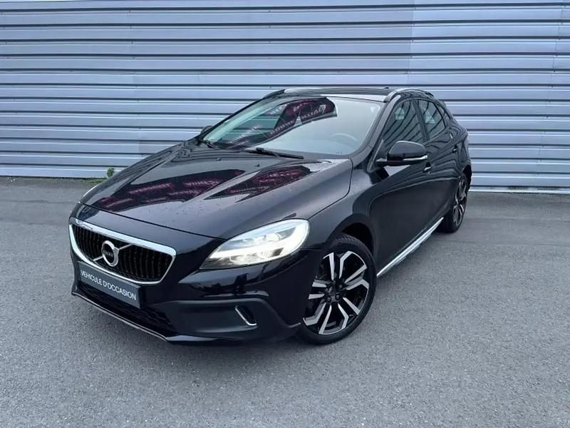 Occasion Volvo V40 CC 154 ch (113 kW) 2017 Noir Break