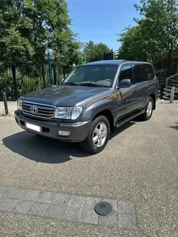 Utilisé 2002 Toyota Land Cruiser SUV | 24 500 € - Image 1/4