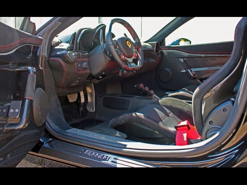 Occasion Ferrari 458 605 ch (444 kW) 2014 Noir Cabriolet