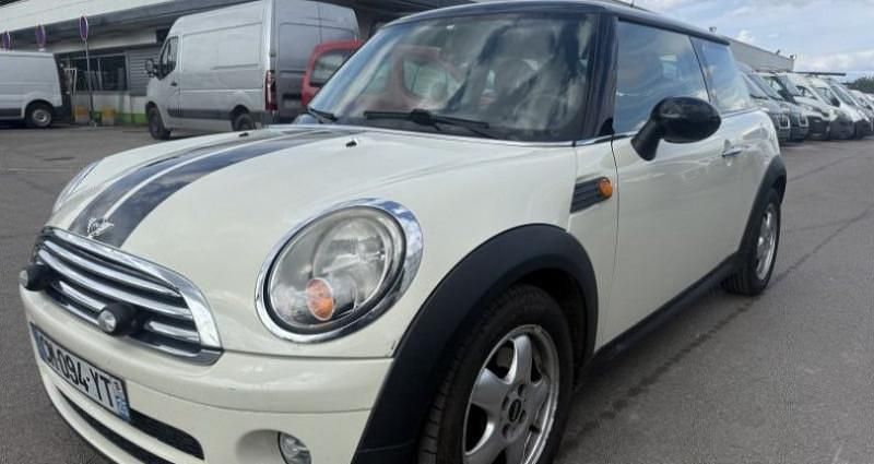Beige Utilisé 2008 Mini Cooper D Chili Citadine | 5 290 € - Image 1/4