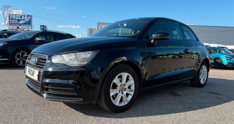 Noir Utilisé 2013 Audi A1 Ambiente Citadine | 9 490 € (Prix juste) - Image 1/4