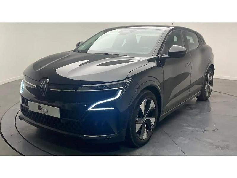 Occasion 2022 Renault Mégane Techno Berline | 17 990 € (Bon prix) - Image 1/4