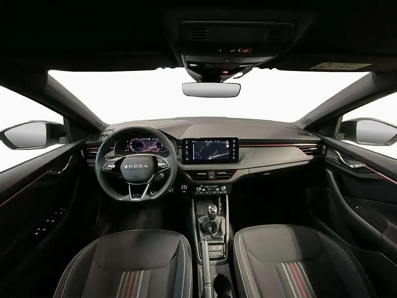 Occasion Skoda Scala Monte Carlo 116 ch (85 kW) 2025 Blanc Citadine