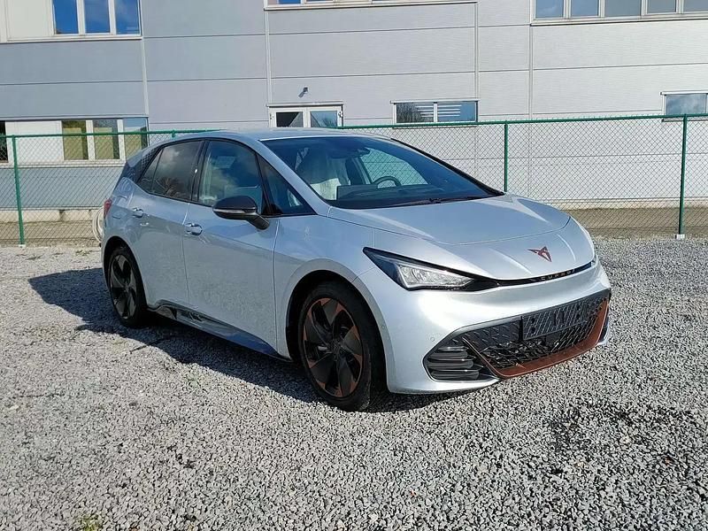 Argent Utilisé 2024 Cupra Born Citadine | 34 200 € (Prix juste) - Image 1/4