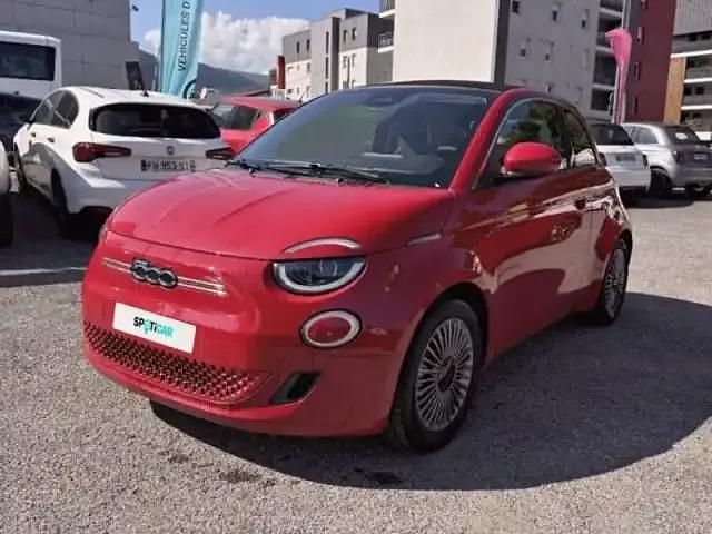 Red by (red) pastel Utilisé 2024 Fiat 500C Style Cabriolet | 29 490 € - Image 1/4