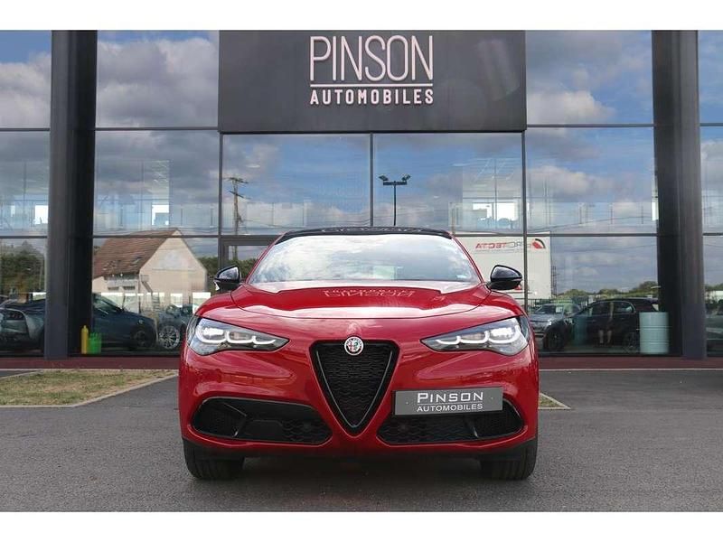 Occasion Alfa Romeo Stelvio Sprint 160 ch (117 kW) 2024 Rouge SUV
