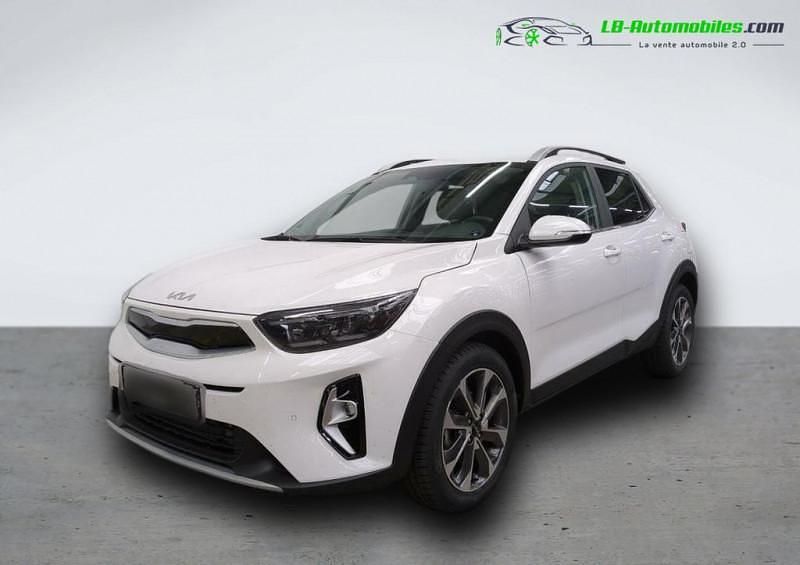 Utilisé 2024 Kia Stonic SUV | 24 400 € (Prix juste) - Image 1/4