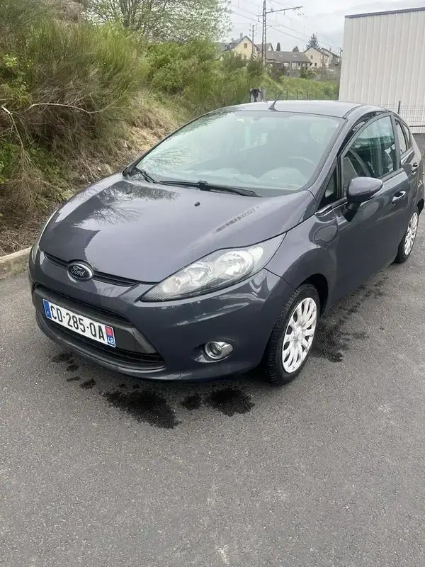 Utilisé 2012 Ford Fiesta Trend Citadine | 3 900 € (Bon prix) - Image 1/4