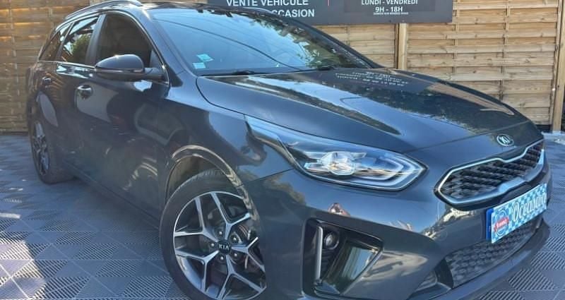 Occasion 2022 Kia Ceed GT GT-Line Break | 9 990 € - Image 1/4