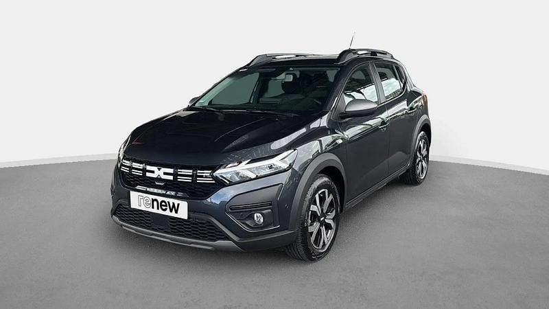 Gris Utilisé 2023 Dacia Sandero Expression Citadine | 15 550 € (Prix juste) - Image 1/4