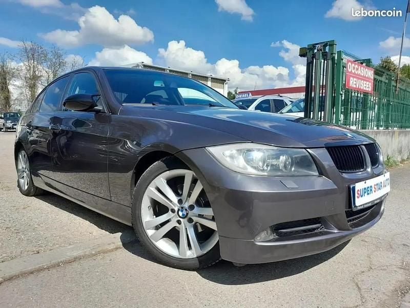 Gris Utilisé 2005 BMW 320 Comfort Edition Berline | 5 490 € (Prix assez cher) - Image 1/4
