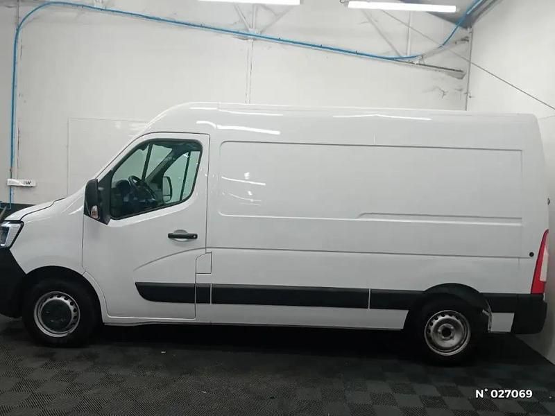 Occasion Renault Master 135 ch (99 kW) 2024 Blanc Monospace