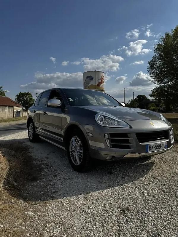Gris Utilisé 2009 Porsche Cayenne SUV | 28 000 € - Image 1/4