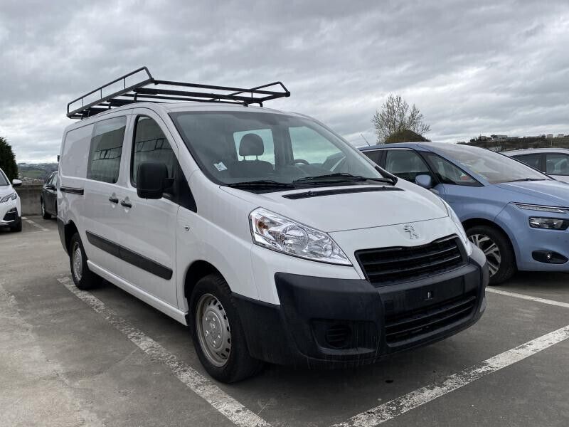 Utilisé 2015 Peugeot Expert Van | 17 990 € - Image 1/4