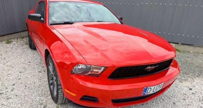 Utilisé 2012 Ford Mustang Premium Coupé | 12 000 € - Image 1/4