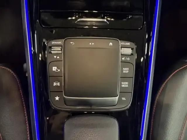 Occasion Mercedes GLB200 AMG line 2022 Noir cosmos métallisé SUV