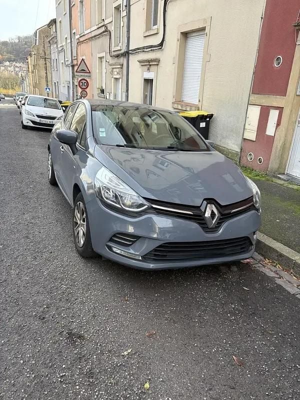 Occasion 2018 Renault Clio IV Berline | 8 800 € (Bon prix) - Image 1/4