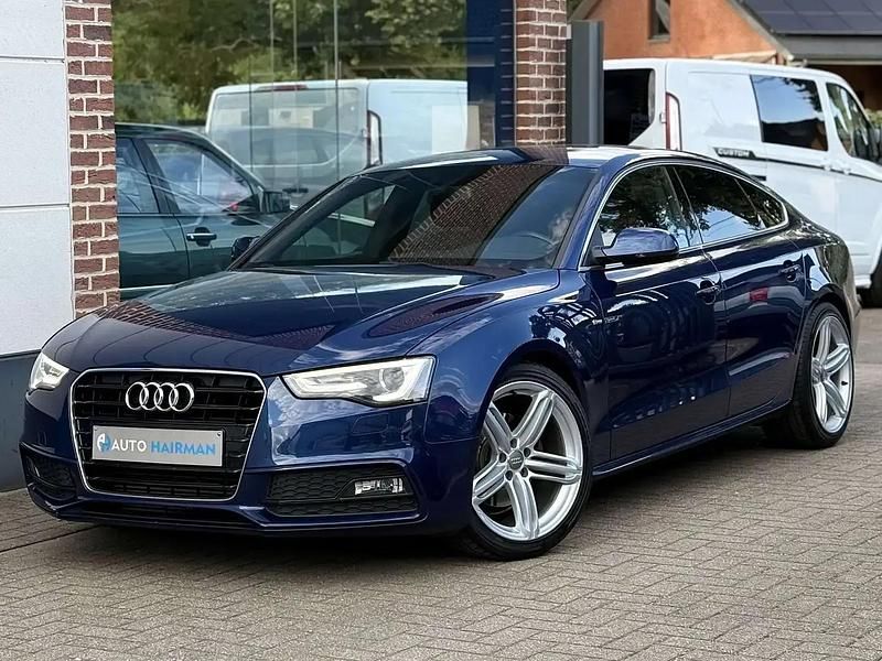 Blanc Utilisé 2013 Audi A5 Sportback S-Line Berline | 12 950 € - Image 1/4